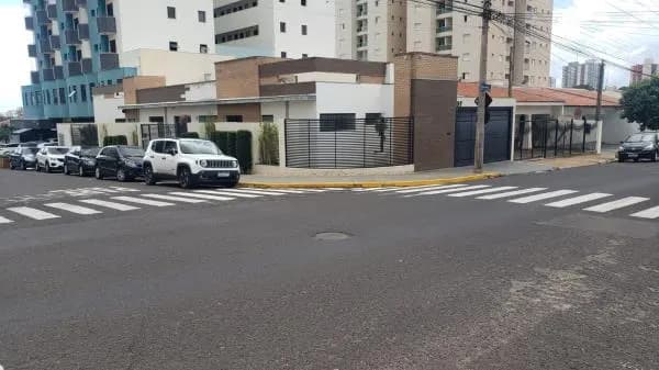 Casa – 300,30 m² – Vila Cidade Universitária – Bauru/SP
